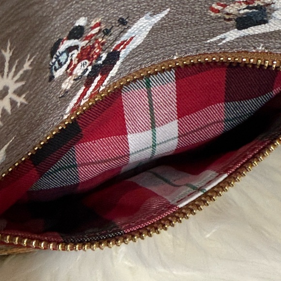 Disney Parks Mickey & Friends Holiday Crossbody Dooney & Bourke - Picture 10 of 13